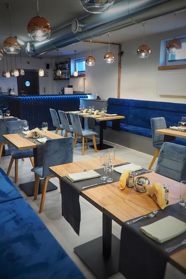 S7 Hotel เคียลเซ ภายนอก รูปภาพ