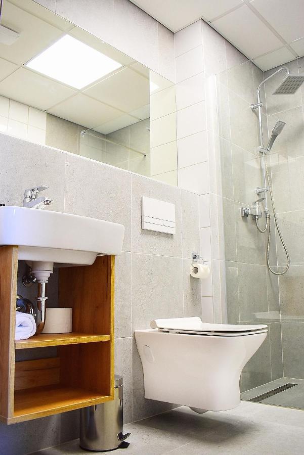 S7 Hotel เคียลเซ ภายนอก รูปภาพ